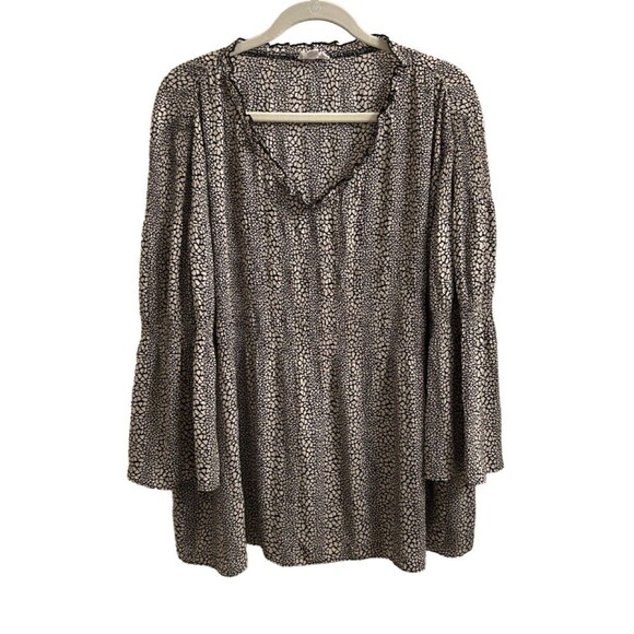Chloe + Rene Plus Size XL Top Animal Print Blouse Bell Sleeve Peplum Oversized - Picture 1 of 6